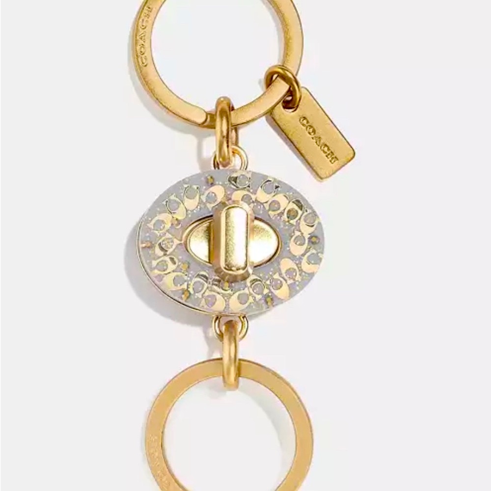 COACH Signature Turnlock Valet Key Ring, Fob, vintage, rare. F40682, NWT